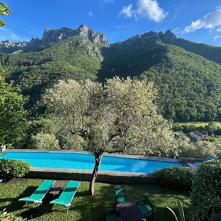 Castelletto With Mountain View Apartment Colletta Bagian luar foto